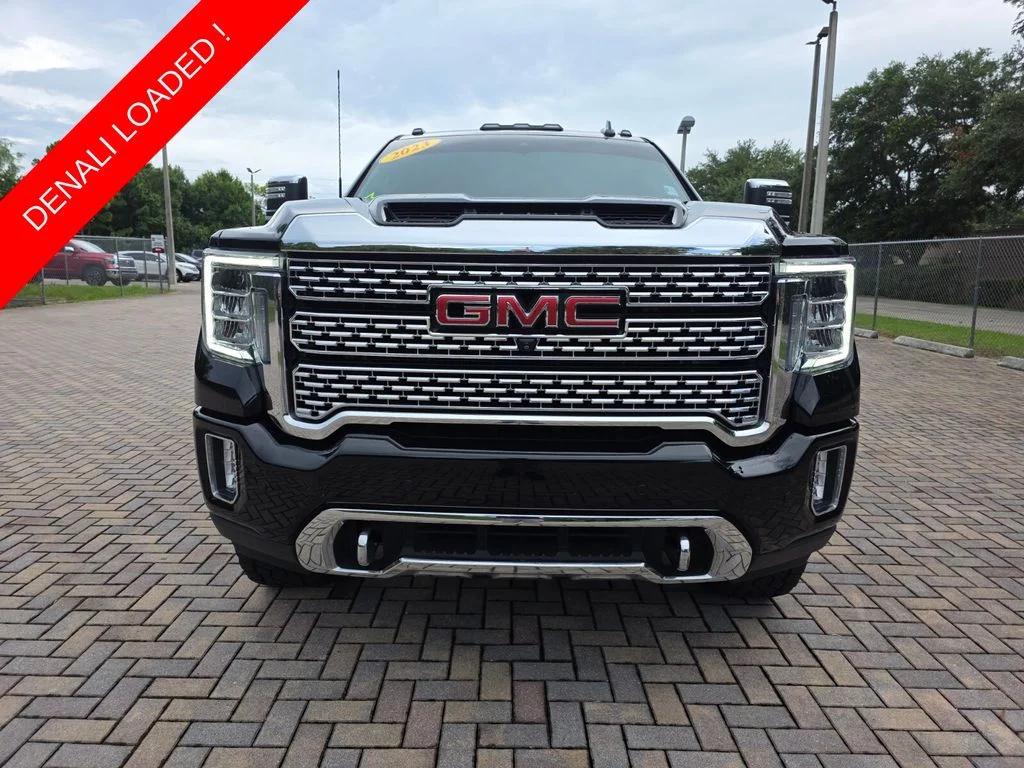 Used 2023 Black GMC Denali image 2