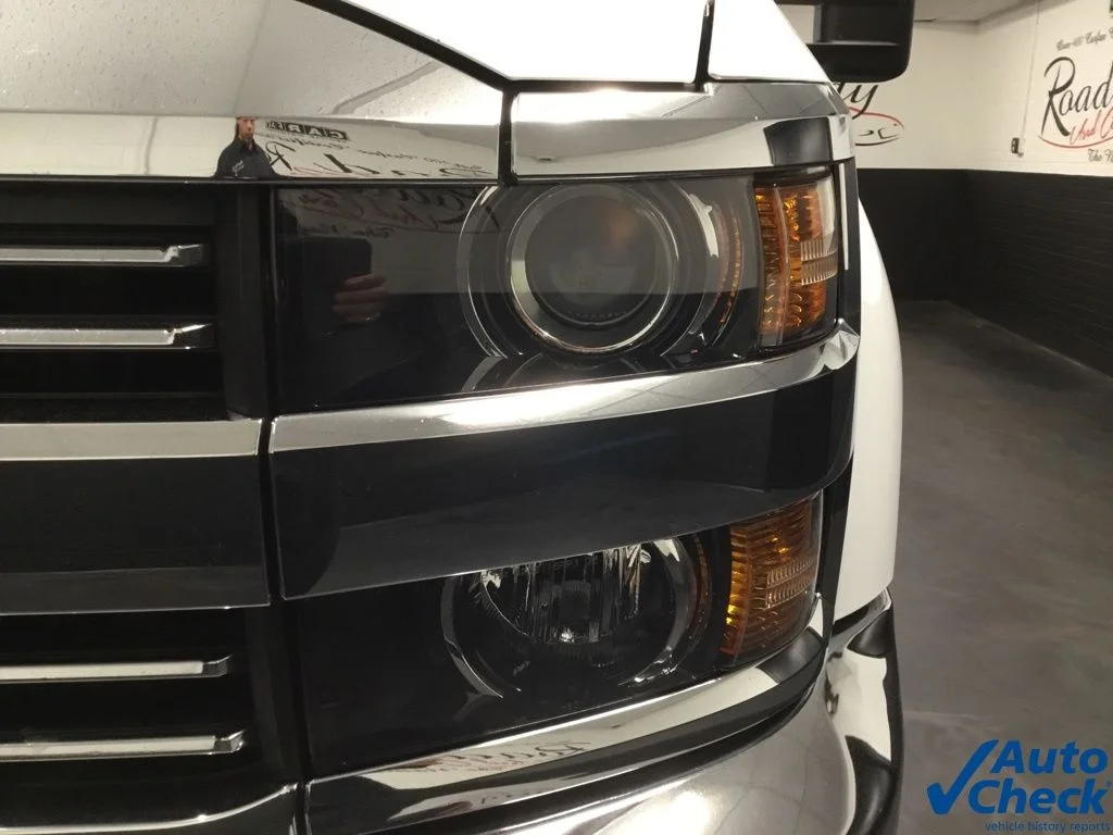 Used 2018 White Chevrolet Work Truck image 21