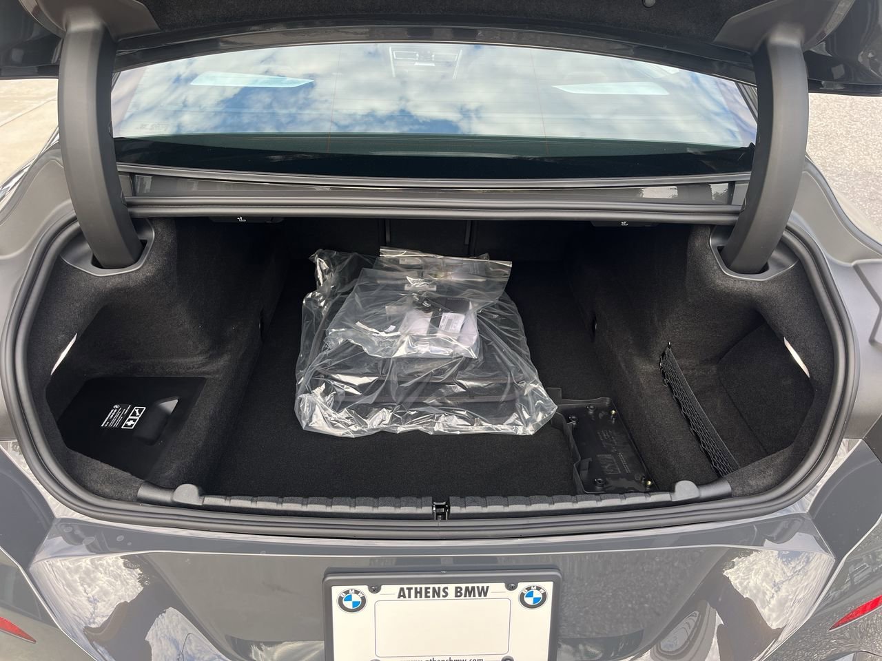 2026 BMW 8 Series 840i - Photo 36