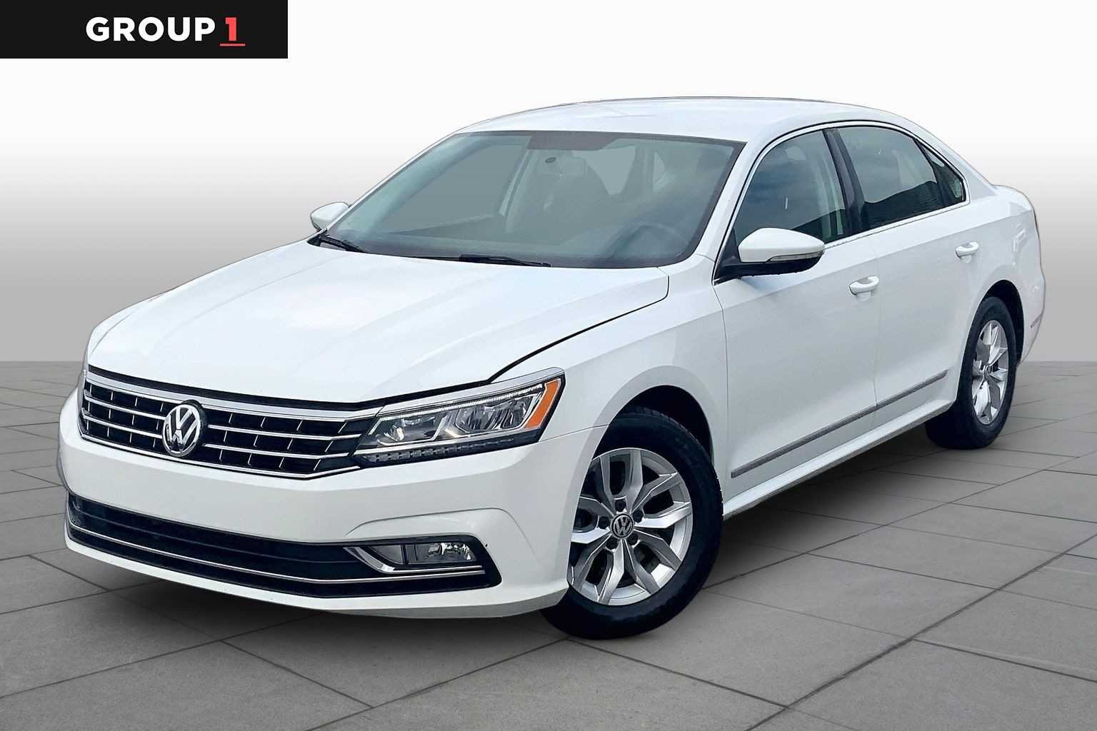 Pre-Owned 2016 Volkswagen Passat 1.8T S