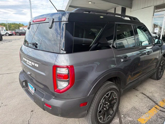 Used 2026 Gray Metallic Ford Outer Banks image 4