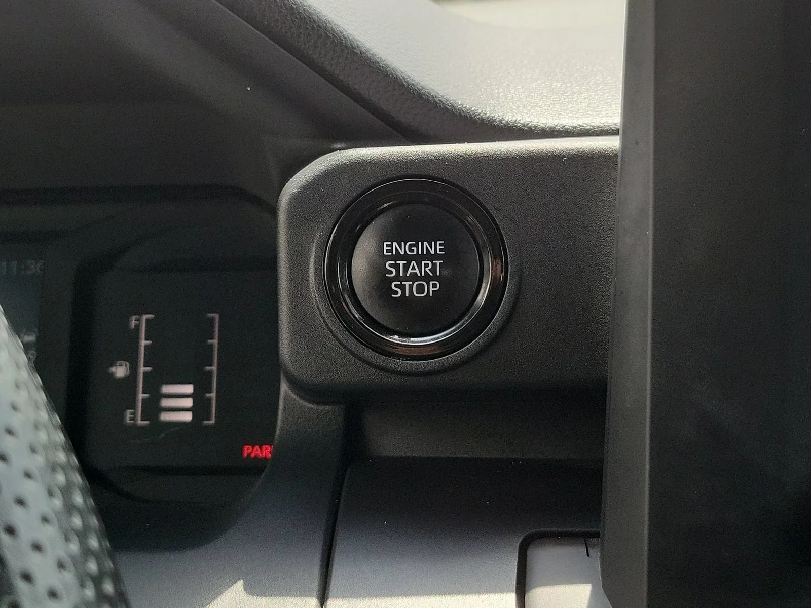 2024 Toyota Tacoma SR - Photo 17