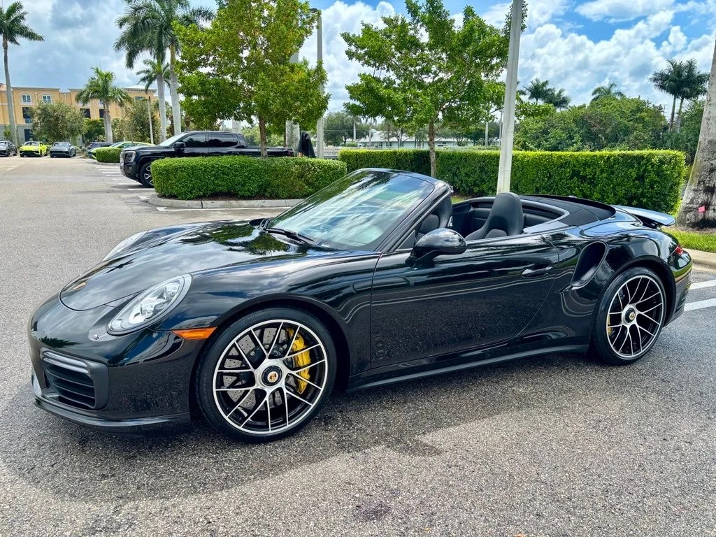 2017 Porsche 911 Turbo - Photo 13