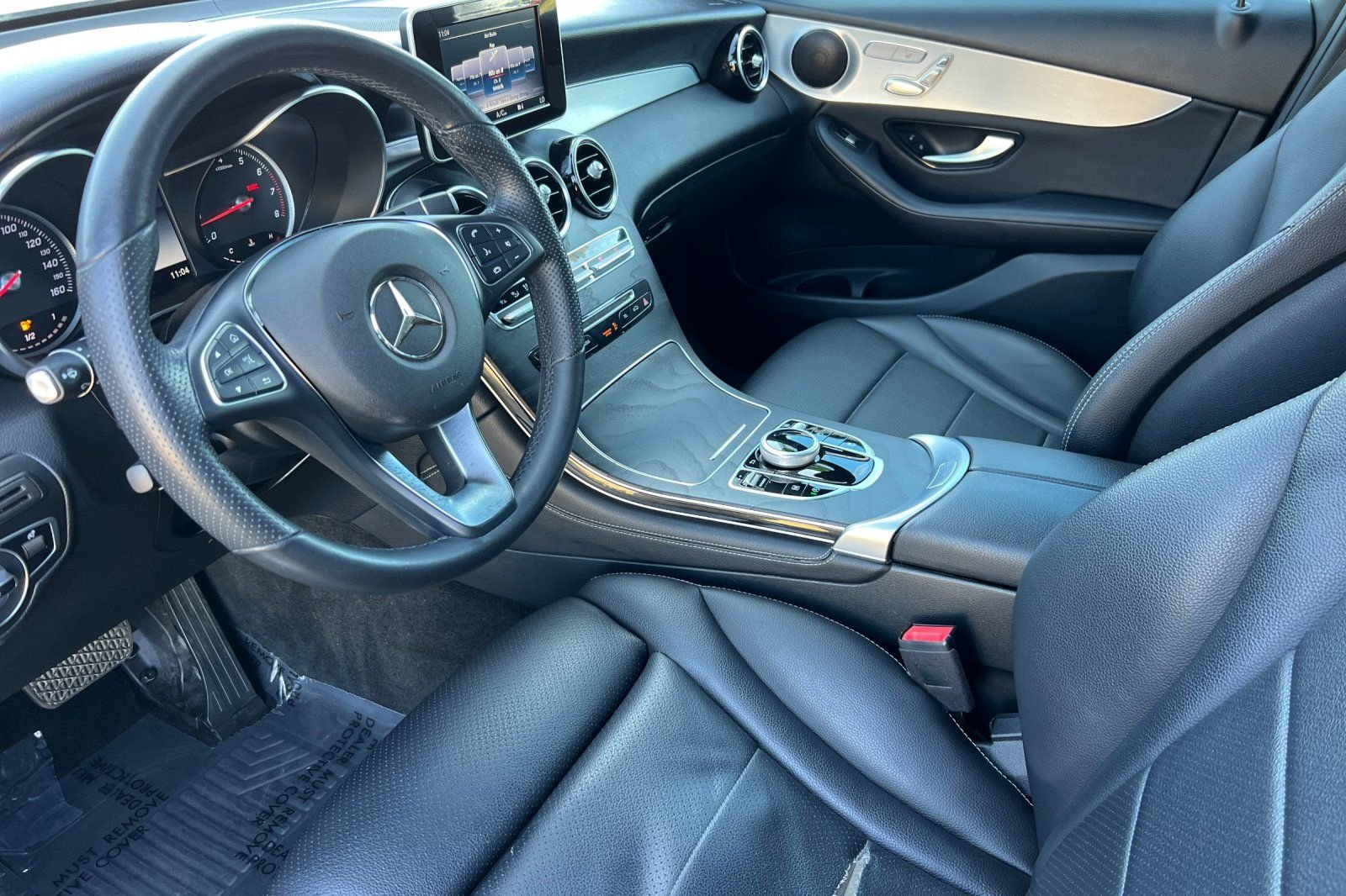 Used 2019  Mercedes-Benz 300 image 13