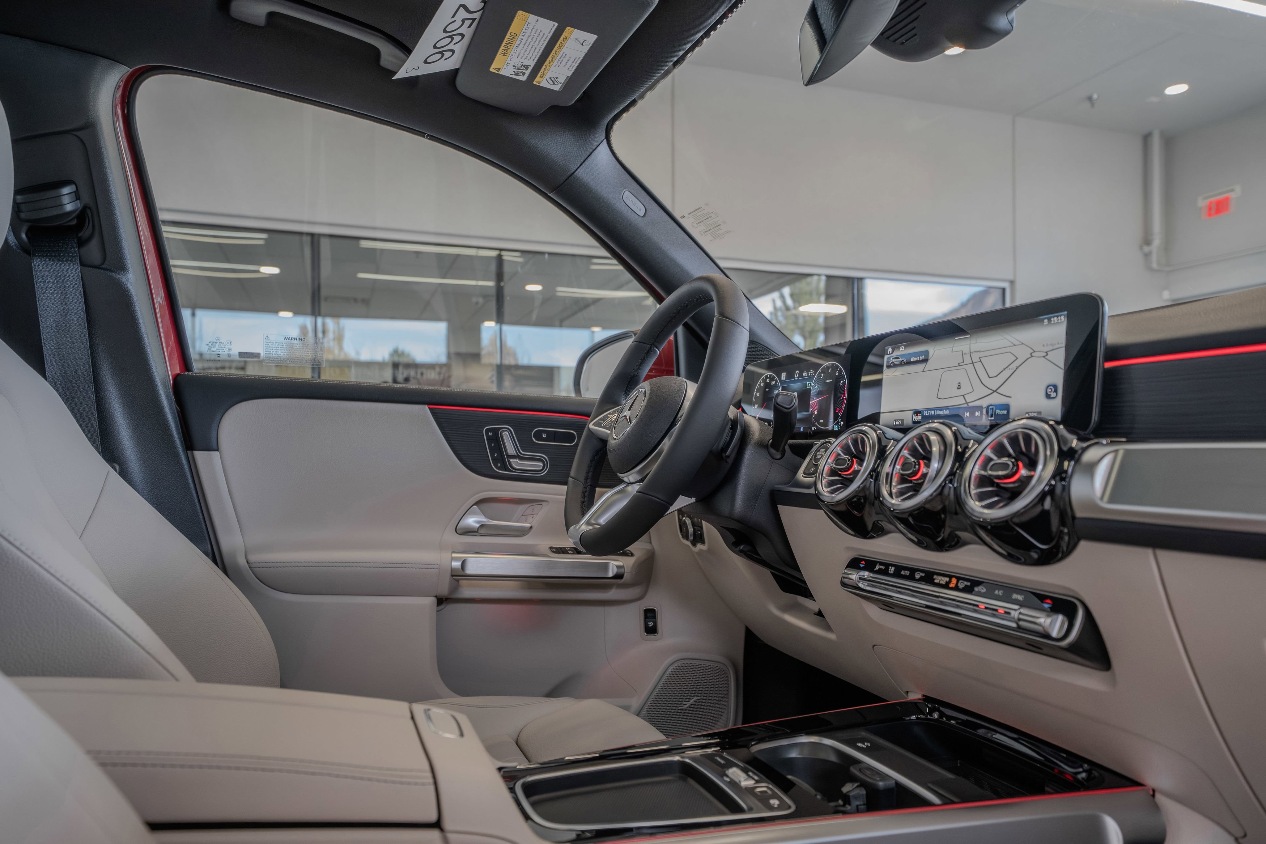 Used 2026 MANUFAKTUR Patagonia Red Metallic Mercedes-Benz GLB 250 image 18