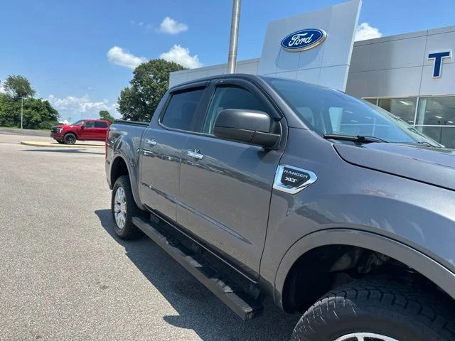 Used 2023 Gray Metallic Ford XLT image 6