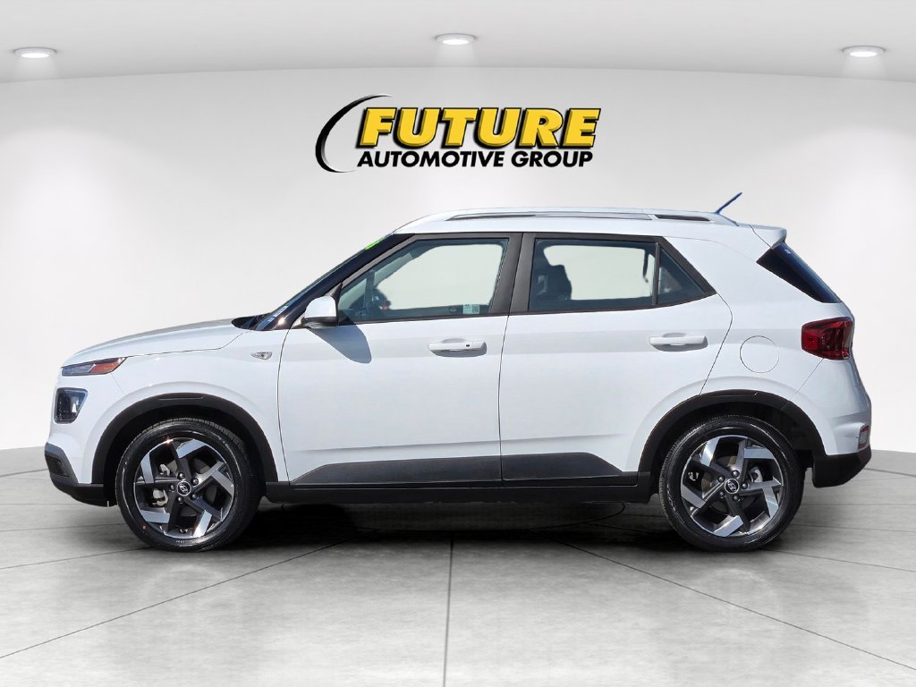 Certified Used 2025 White Hyundai SEL image 7