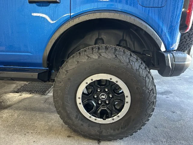 Used 2023 Blue Ford Badlands image 10