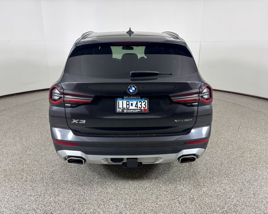 Certified Used 2024 Gray BMW xDrive30i image 7