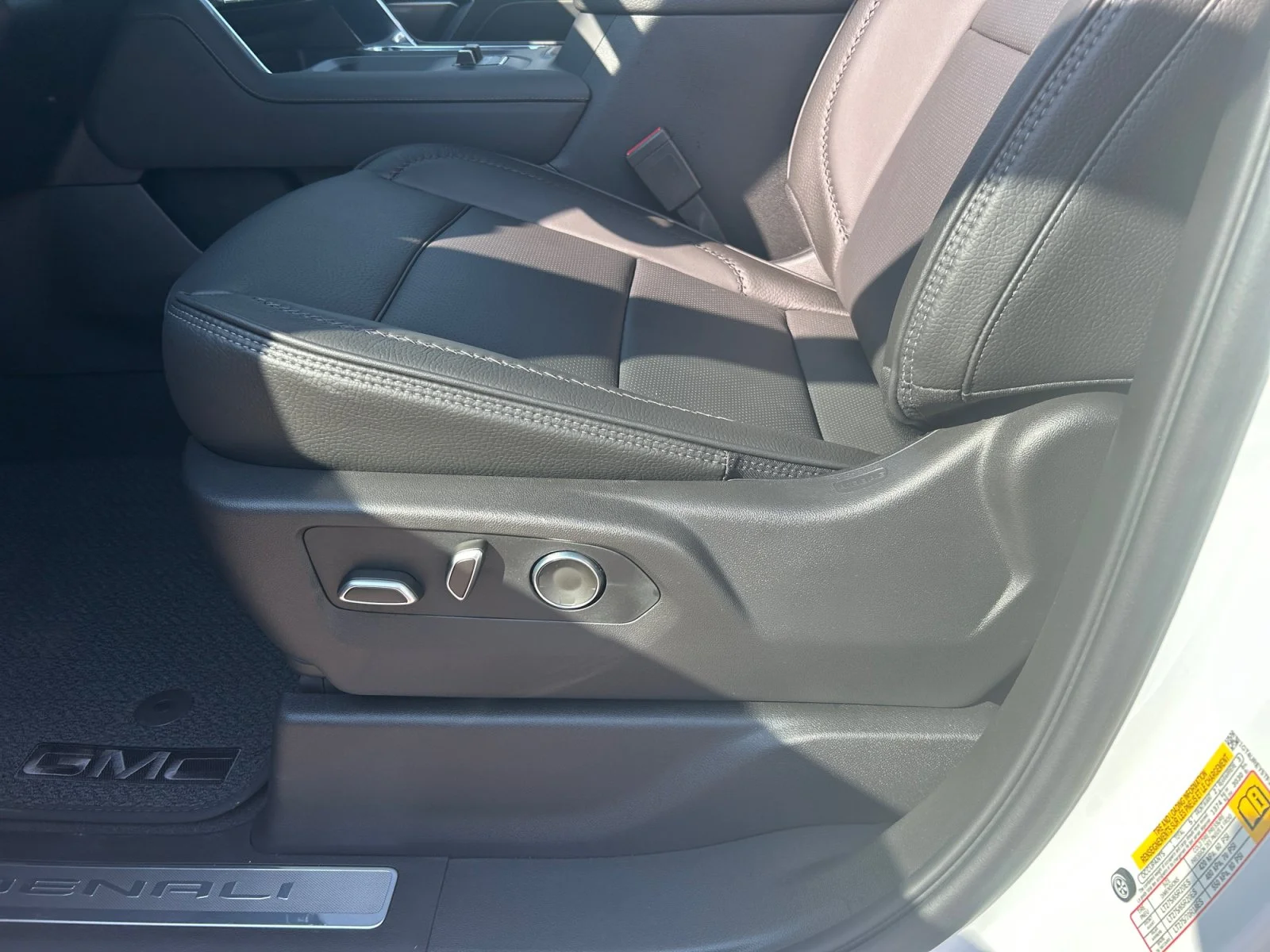 New 2026 Summit White GMC Denali image 15