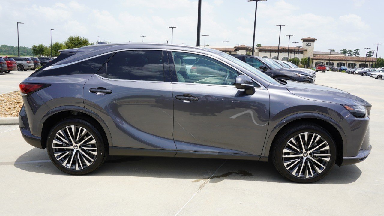 Certified Used 2025 SONIC CHROME Lexus RX 350 Premium Plus image 4