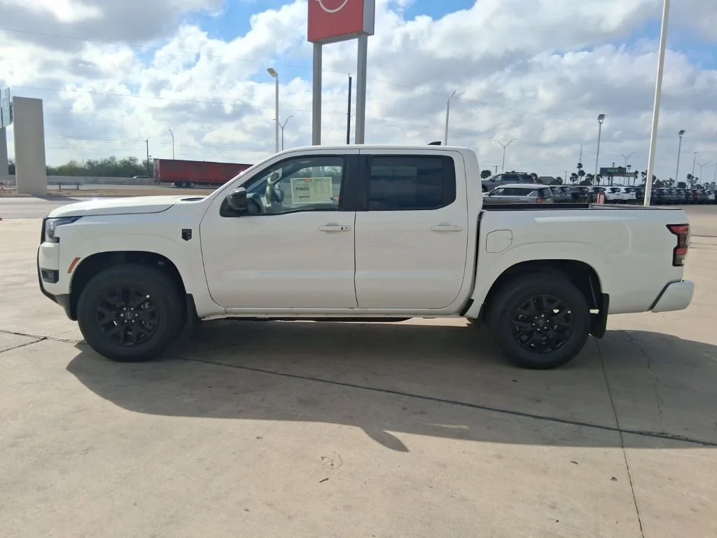New 2026 Glacier White Nissan Crew Cab SV image 4