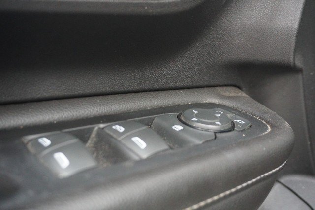 Used 2023 BLACK GMC SLE image 15