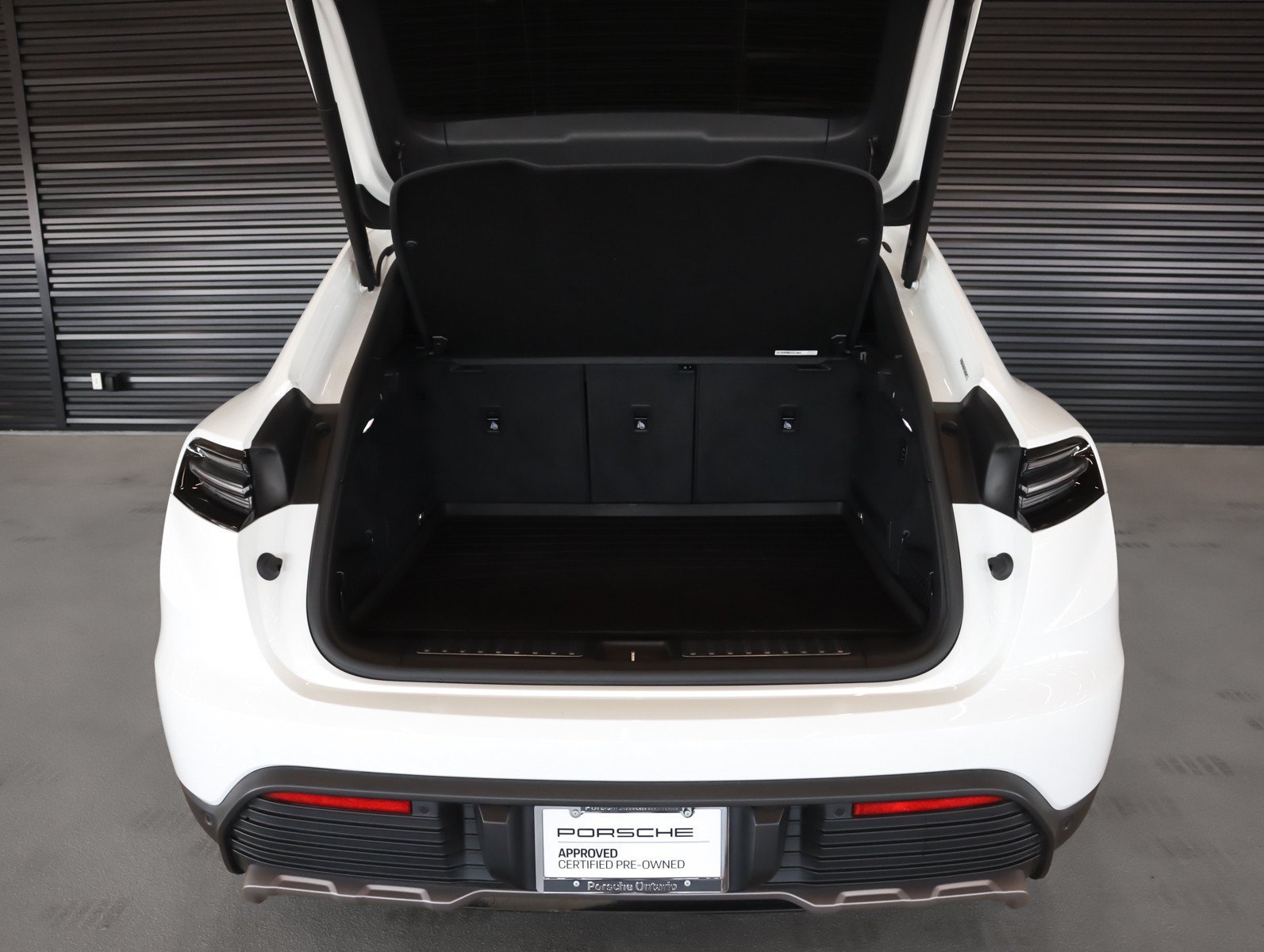 Used 2025 White Porsche Electric 4 image 29