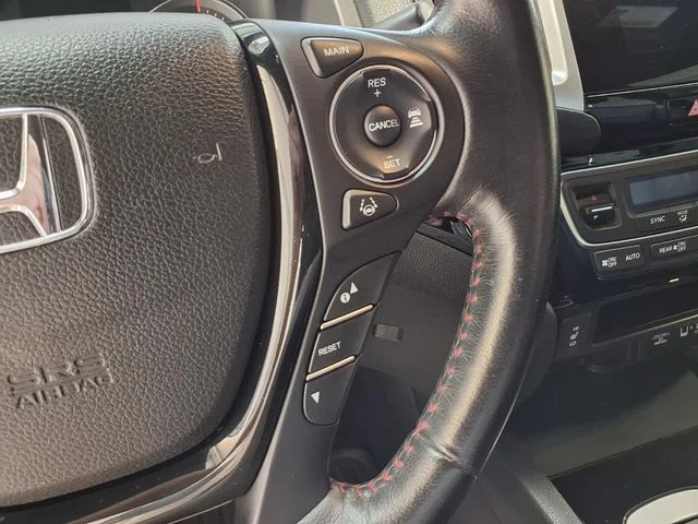 Used 2019 Crystal Black Pearl Honda Black Edition image 9