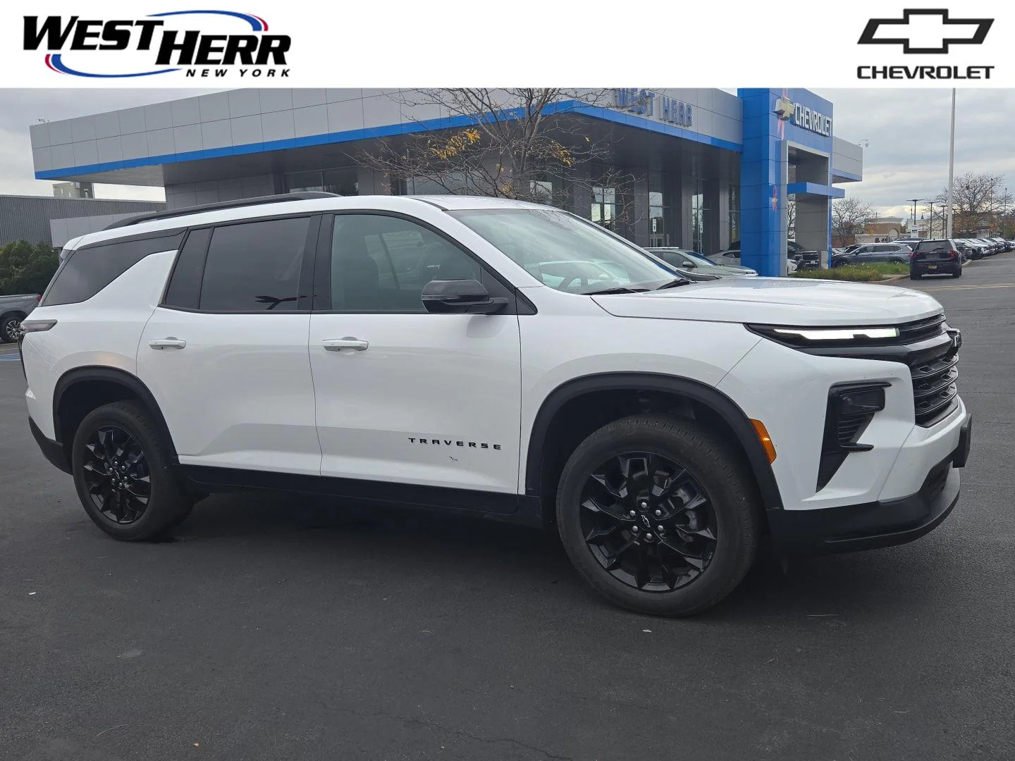 Used 2025 Summit White Chevrolet AWD LT image 1