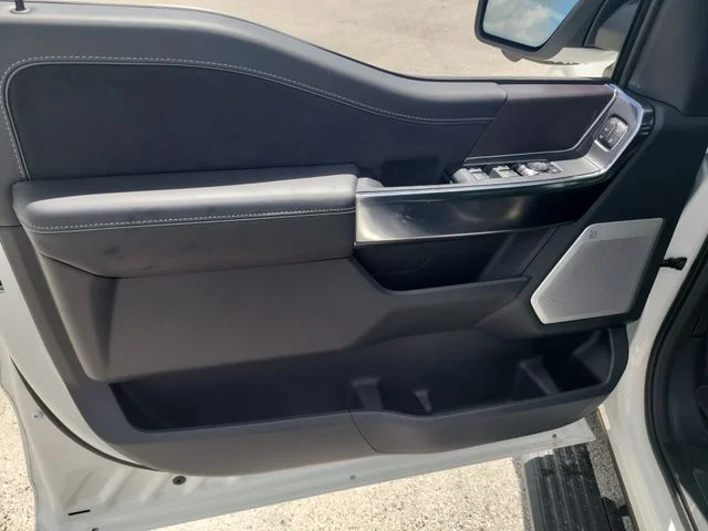 New 2026 White Metallic Ford Platinum image 16