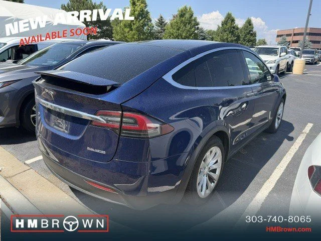 Used 2019  Tesla P100D image 4