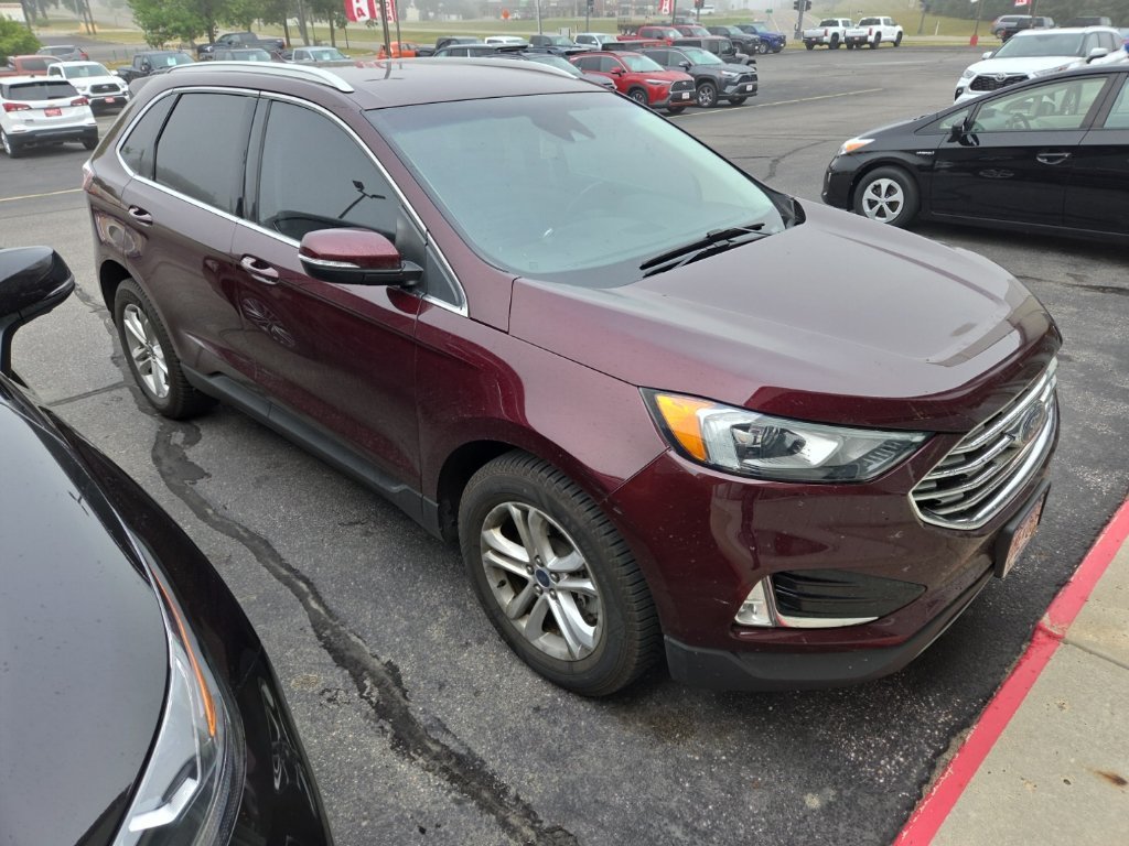 Used 2019 Red Ford SEL image 2