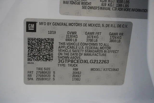 Used 2020 WHITE GMC Elevation image 36
