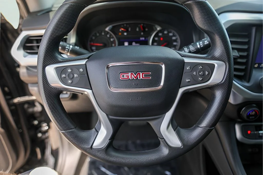 Used 2023 Black GMC SLE image 15