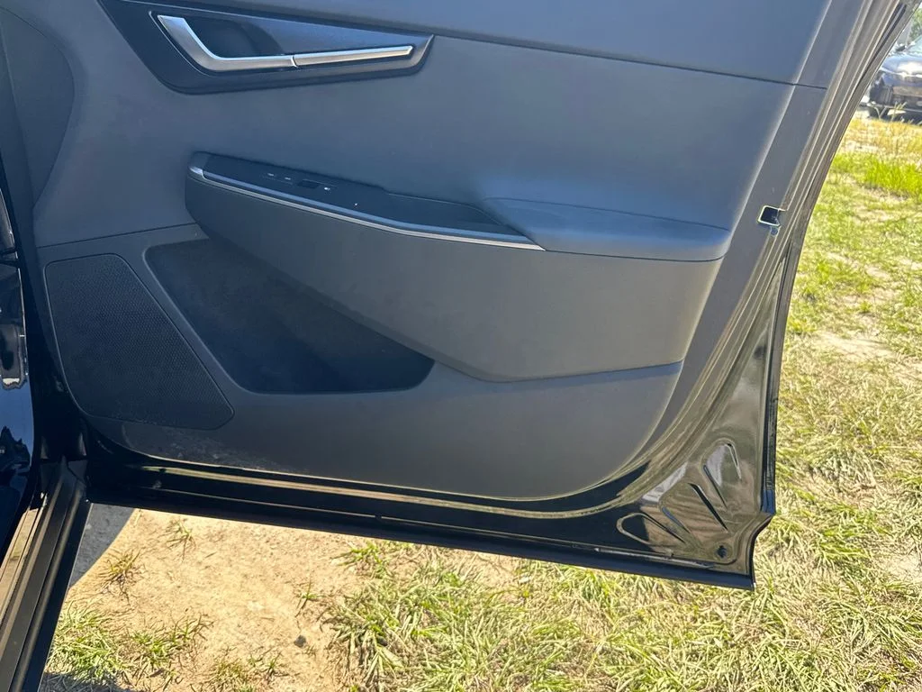 2025 Kia EV6 Light L/R - Photo 14