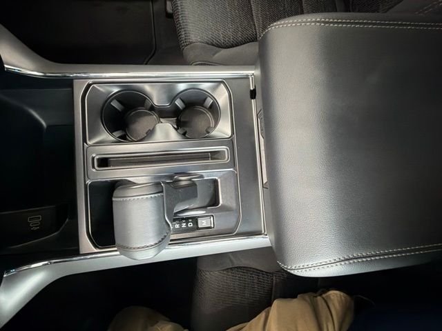 New 2026 Oxford White Ford XLT image 42