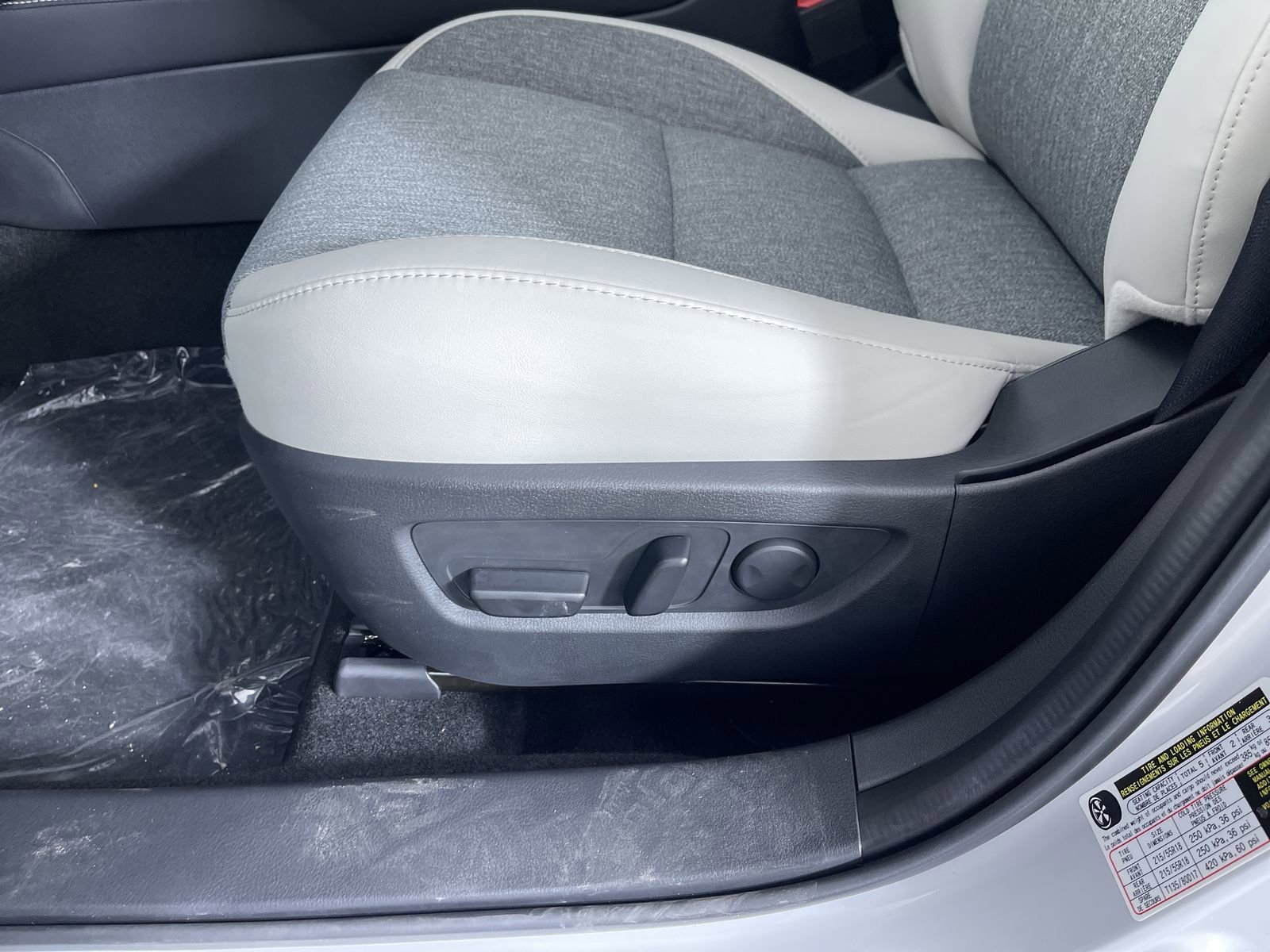 New 2026 Ceramic Metallic Mazda 2.5 S Aire Edition image 13