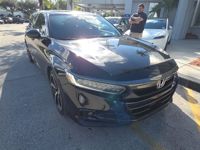 Used 2022 Black Honda Sport image 3