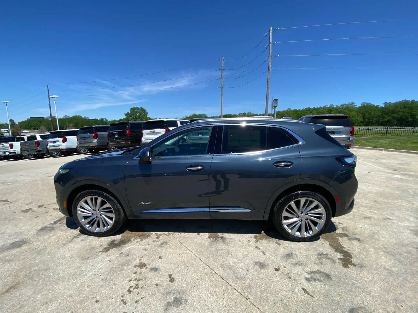 New 2026 Quartz Blue Metallic Buick Avenir image 5