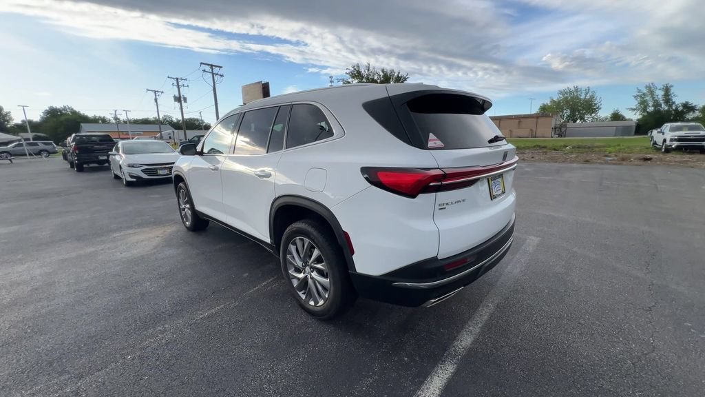 2025 Buick Enclave Preferred - Photo 6