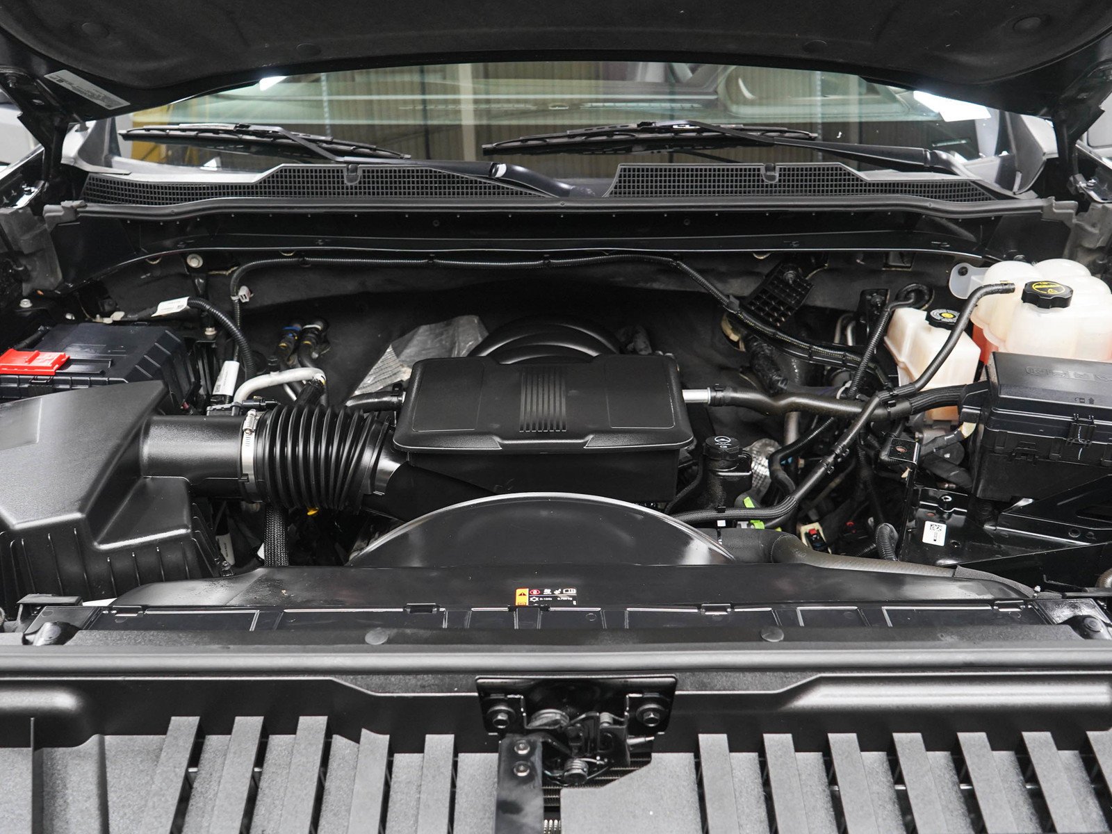 Used 2024 Black Chevrolet LT image 32