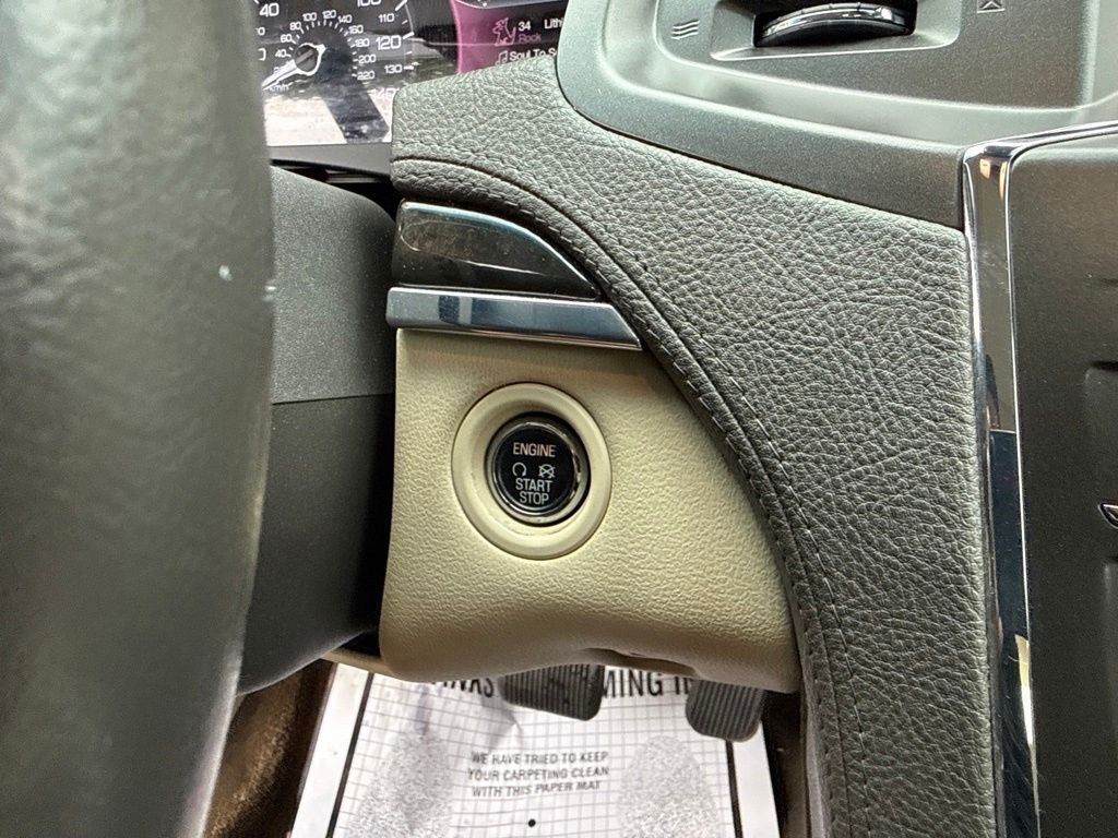 Used 2015 Brown Lincoln Base image 32