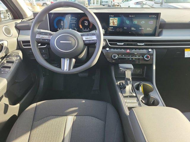 New 2026 Ultimate Red Hyundai SE image 10