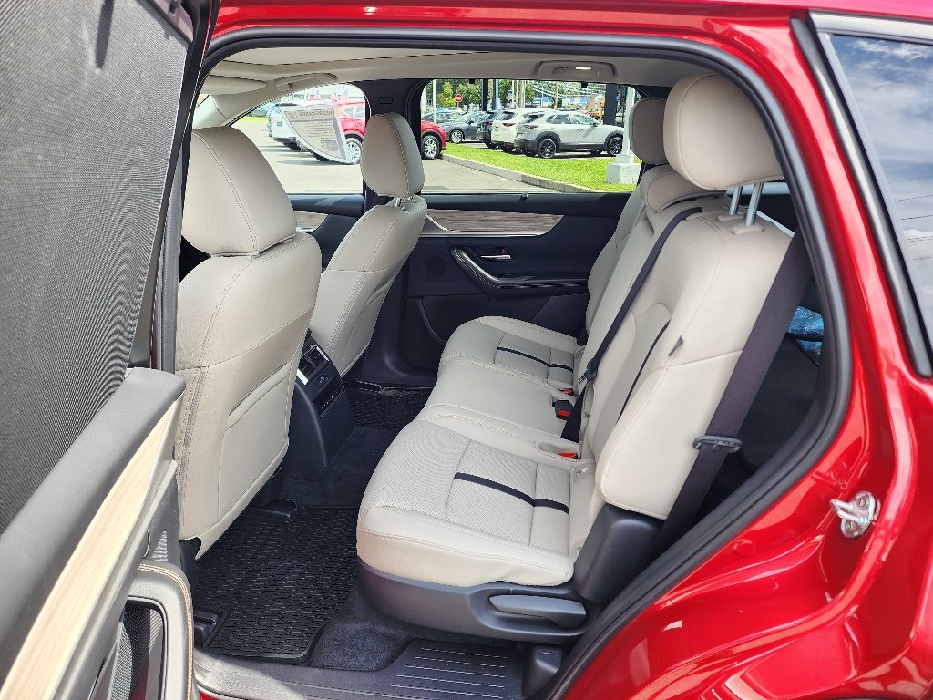 2025 Mazda CX-70 Premium Package - Photo 36