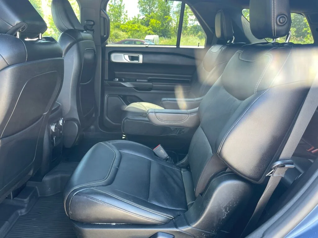 Used 2020 Blue Ford ST image 22