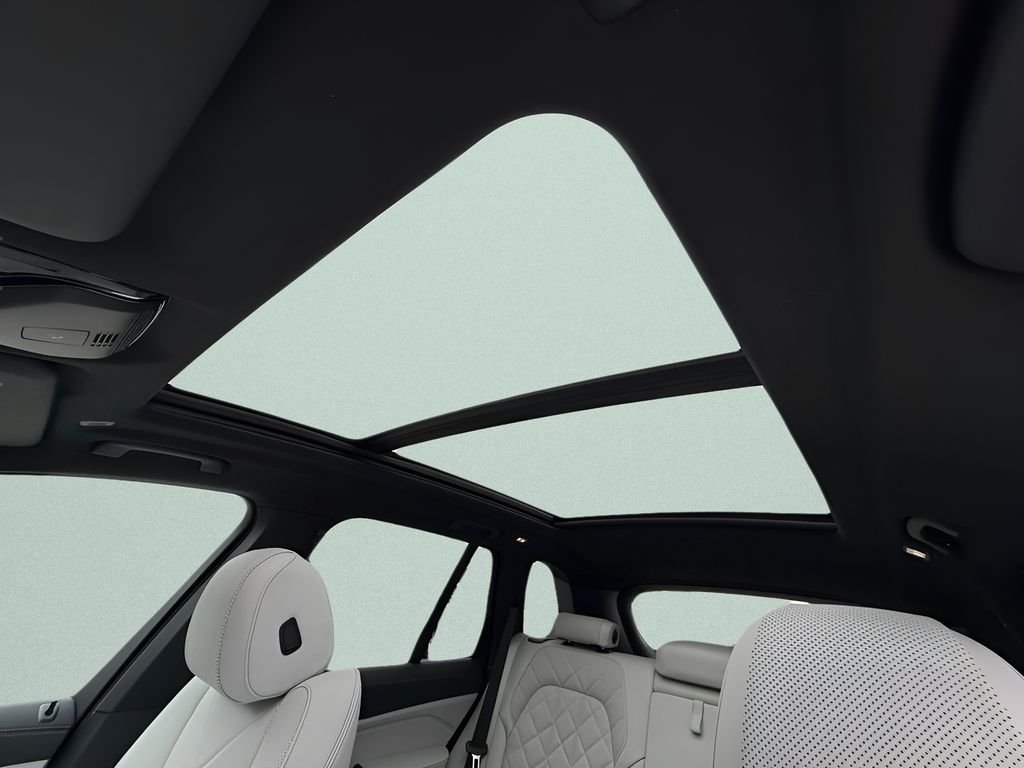 New 2026 Brooklyn Grey Metallic BMW xDrive40i image 22