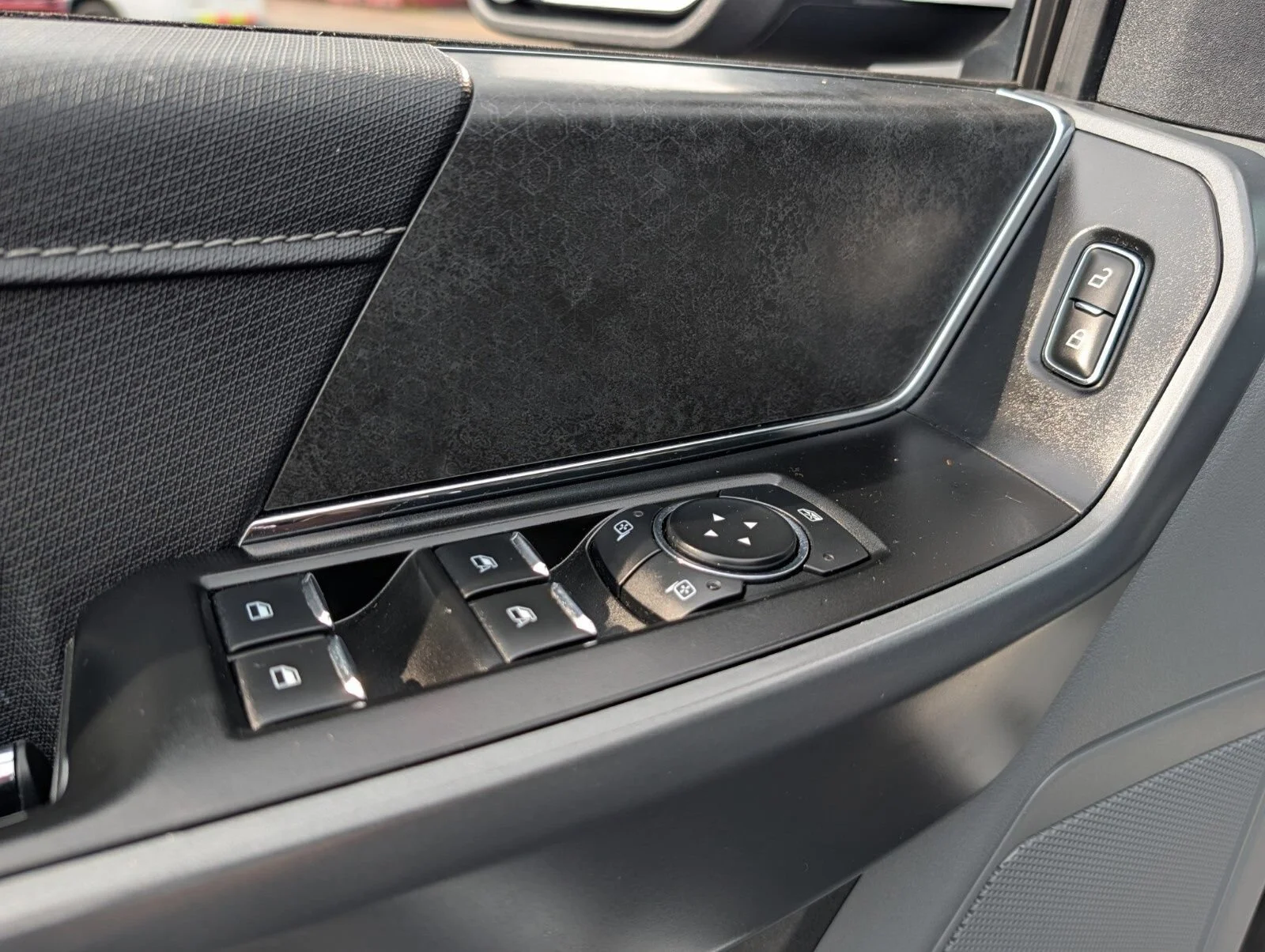 Used 2024 Black Ford XLT image 26