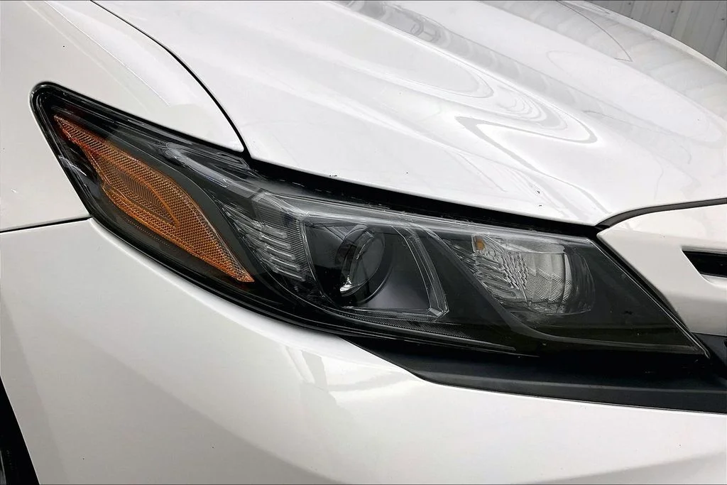 Certified Used 2021 White Toyota SE image 33