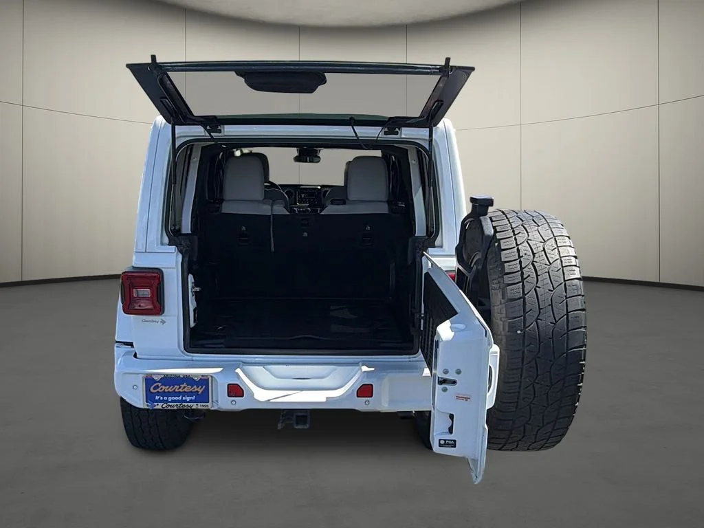Used 2021 White Jeep Unlimited Sahara High Altitude image 11
