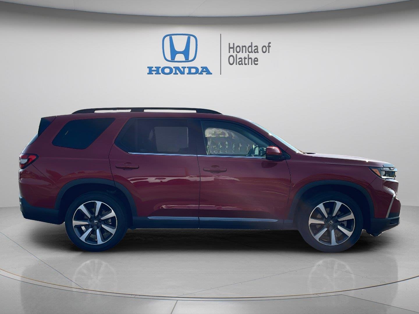Certified 2023 Honda Pilot Elite with VIN 5FNYG1H85PB016401 for sale in Kansas City