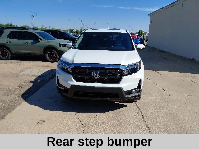 New 2026 White Honda RTL image 9
