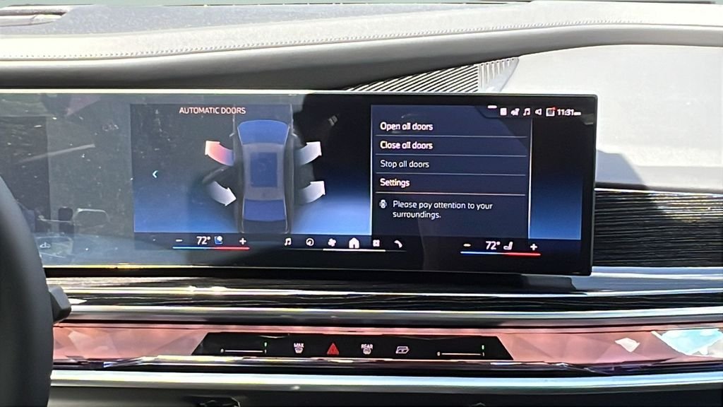 New 2026 Black Sapphire Metallic BMW 740i xDrive image 13