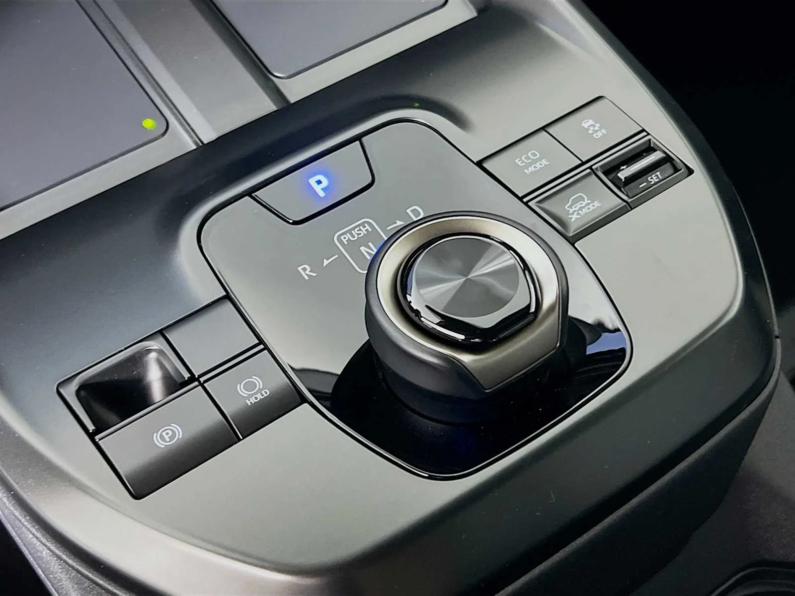 2026 Toyota bZ — photo 12