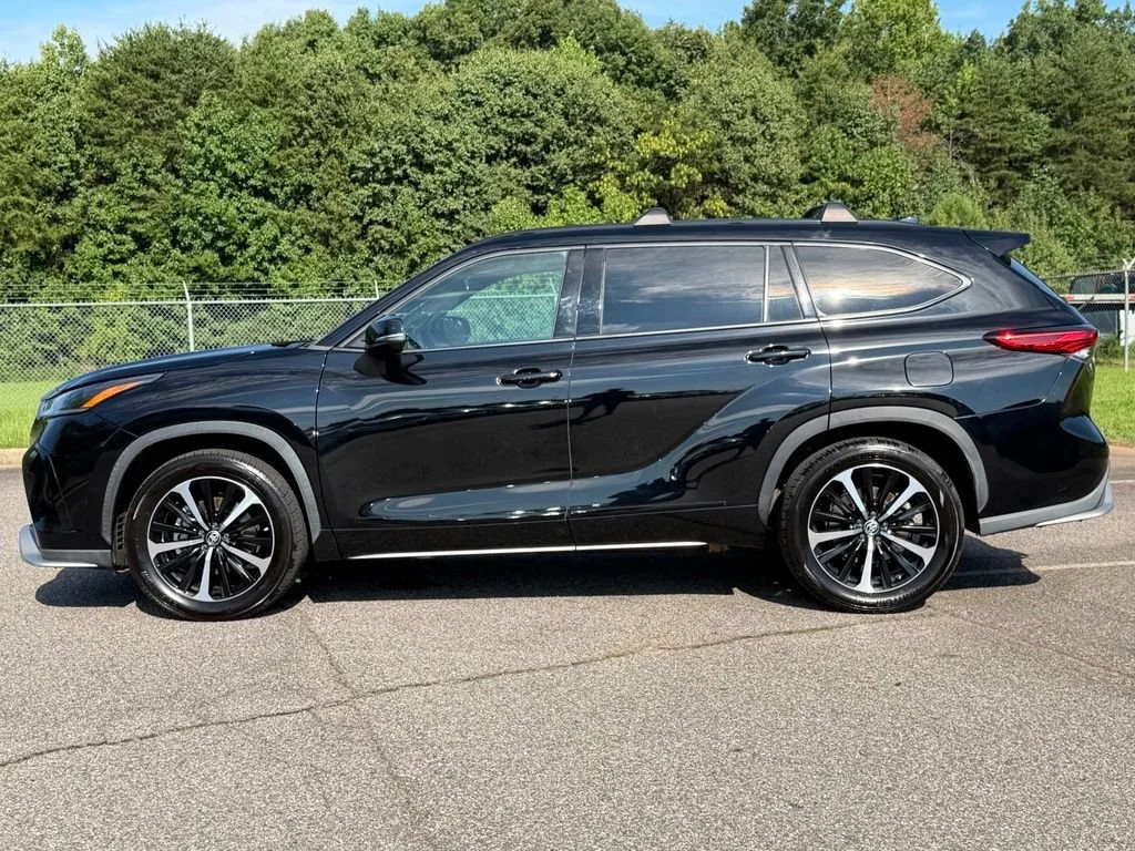 Used 2021 Black Toyota XSE image 35