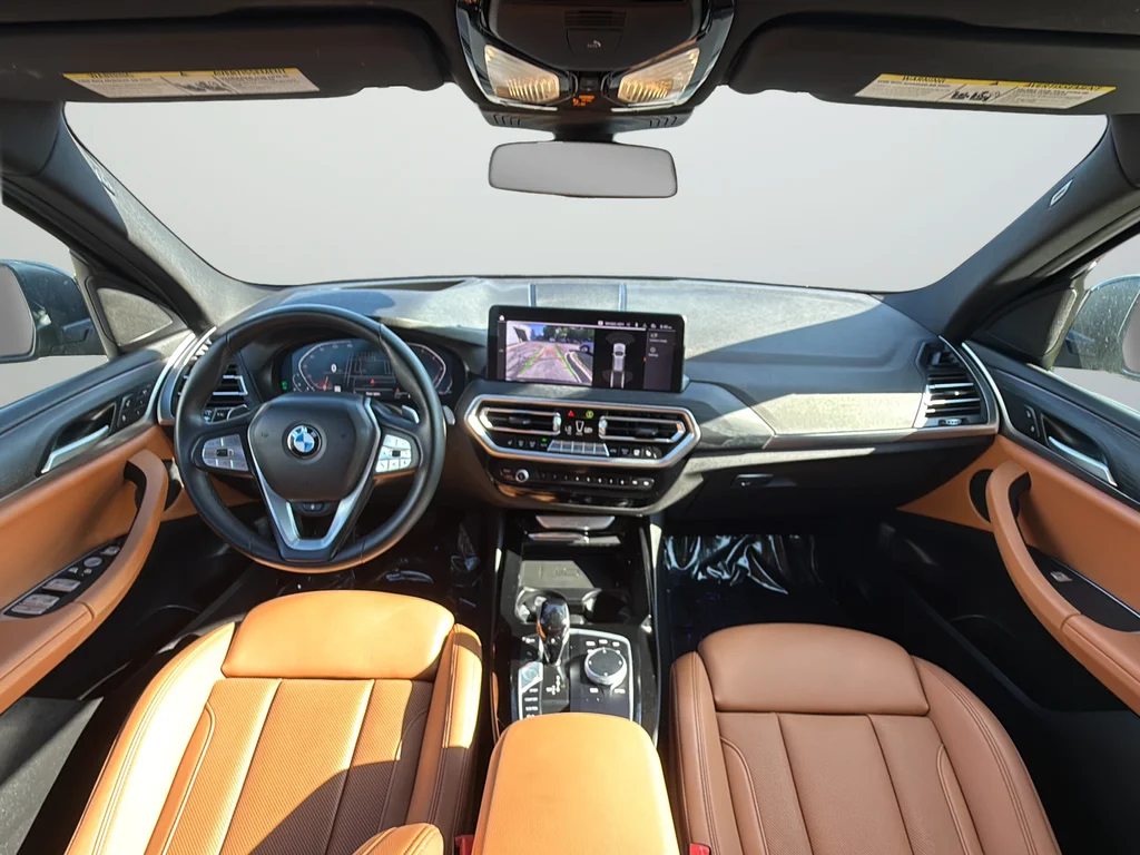 Used 2023 Black BMW xDrive30i image 9