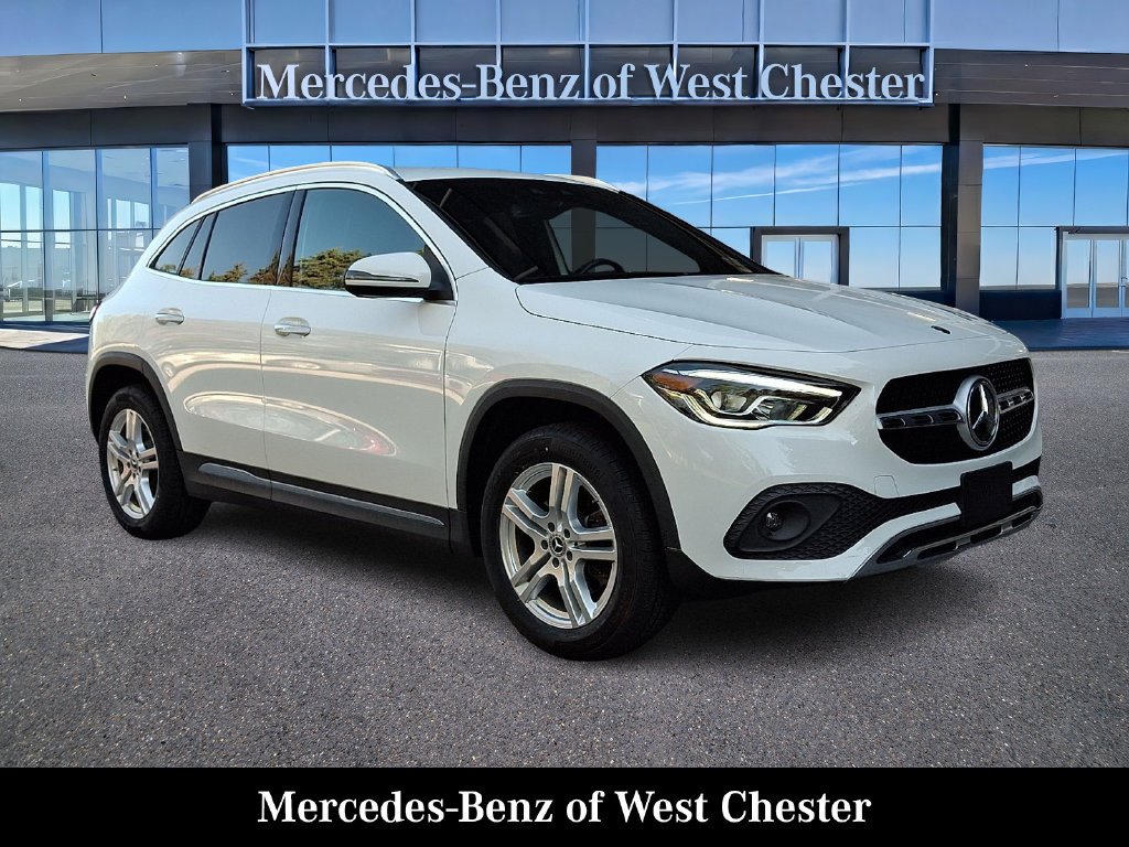 2023 Mercedes-Benz GLA 250 AWD 4MATIC® photo 1