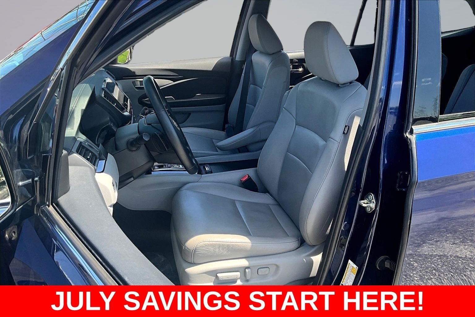 Used 2020  Honda Touring image 22