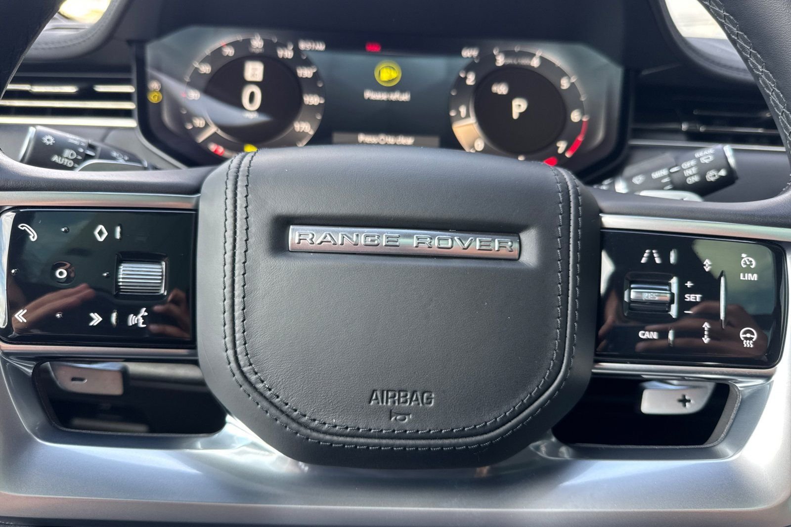 2023 Land Rover Range Rover SE - Photo 27