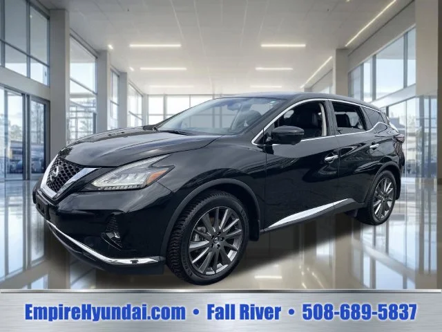 Used 2021 Black Nissan SV image 1